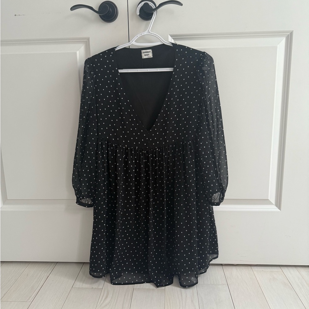 Aritzia Sunday best long sleeve dress!!